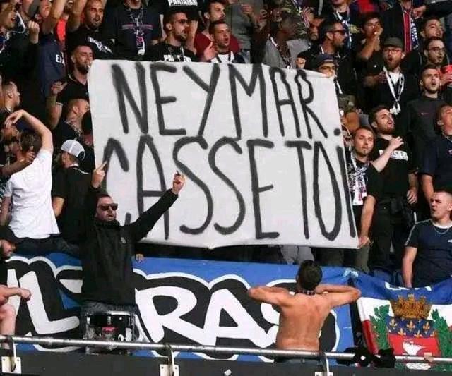 今天是海港足球俱乐部一线队球员武磊的生日，让我们...