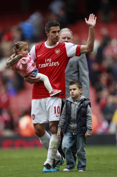 图片报：巴萨希望签下一名左边锋，正关注莱比锡的迪奥曼德