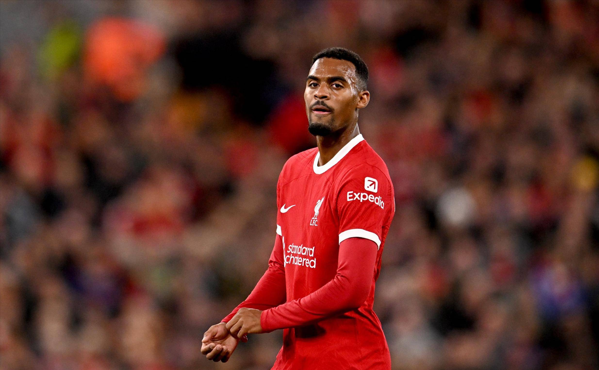 埃弗顿遭遇三连败，莫耶斯：对阵曼联我希望球员们做出回应