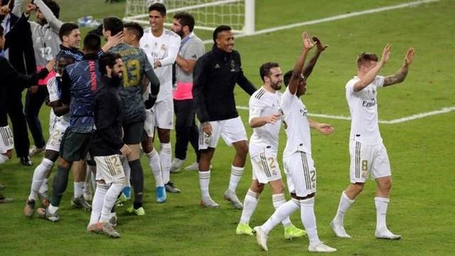 中超：北京国安3-2击败深圳队（中超：北京国安3-2力克深圳队）