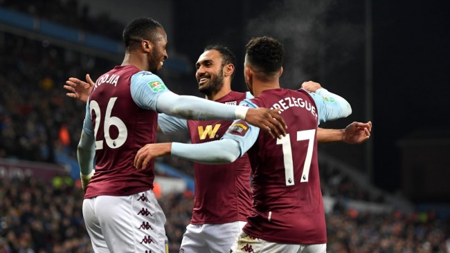 欧冠淘汰赛前瞻：巴萨客场挑战曼联,