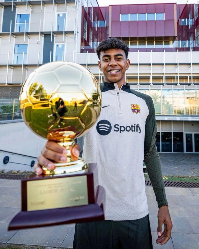 球星全场最佳毫无争议