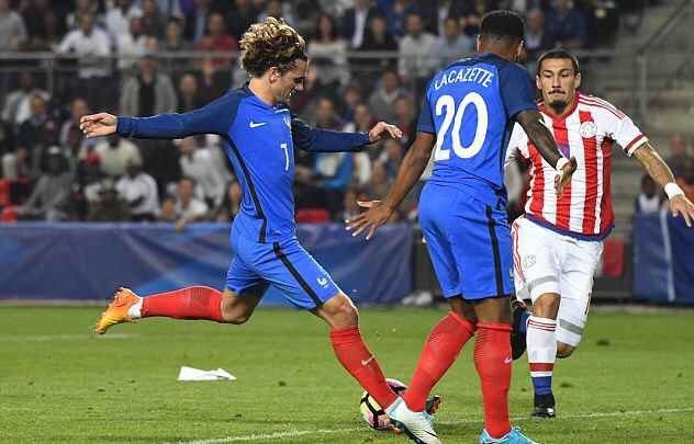 瓜帅怒斥：年纪大了，球员们竟然不尊重我！