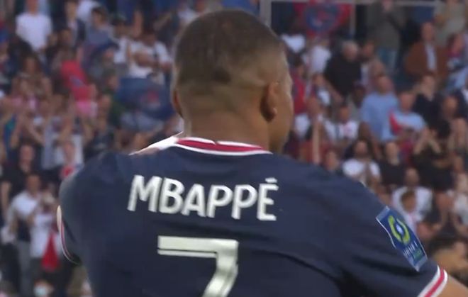 618万人次“涌入”球场，中超球市迈进“最好的时代”（618万人次入场观赛，中超球市步入黄金时代）