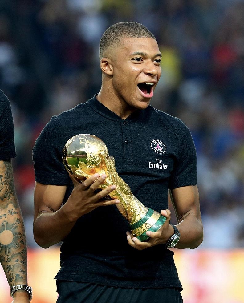 11轮21分，博洛尼亚赢那不勒斯创队史意甲三分制时代最佳开局（击败那不勒斯后，博洛尼亚11轮积21分，刷新队史三分制意甲最佳开局）