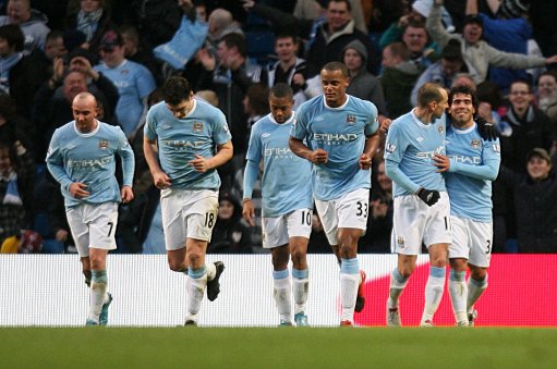 因西涅打趣：我在加拿大过得很好，但美职联并不是真正的足球（因西涅笑言：加拿大生活不错，但美职联难称真正足球）