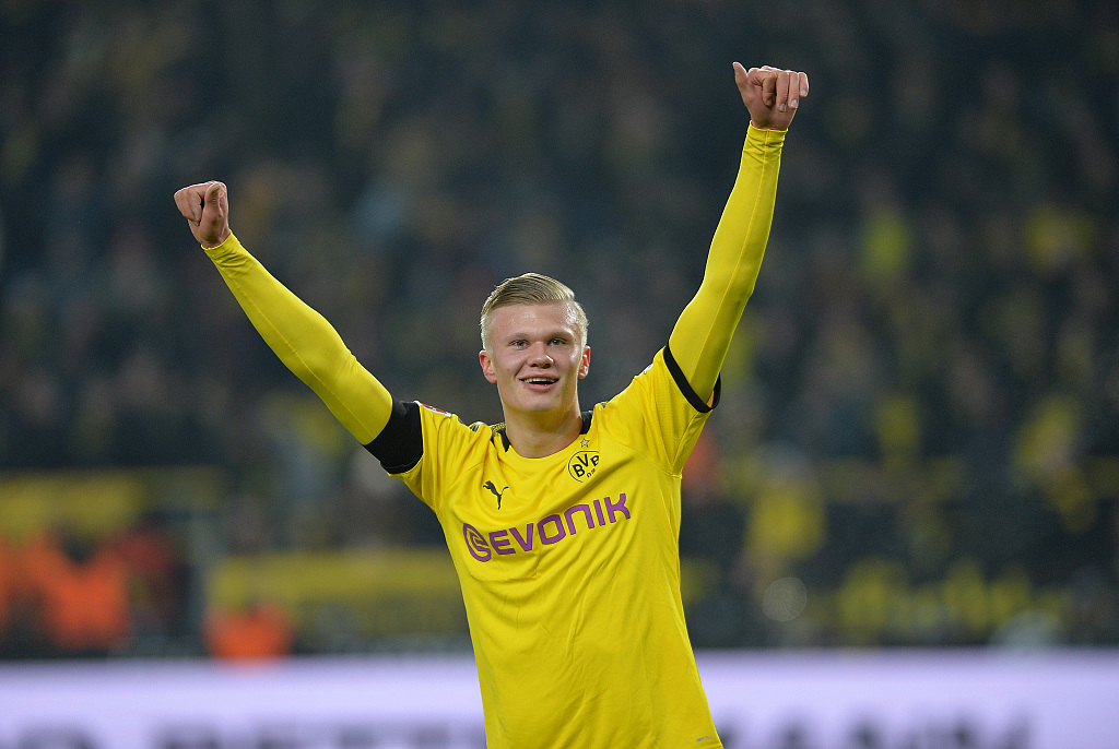 詹姆斯逆天表现再现老将统治力