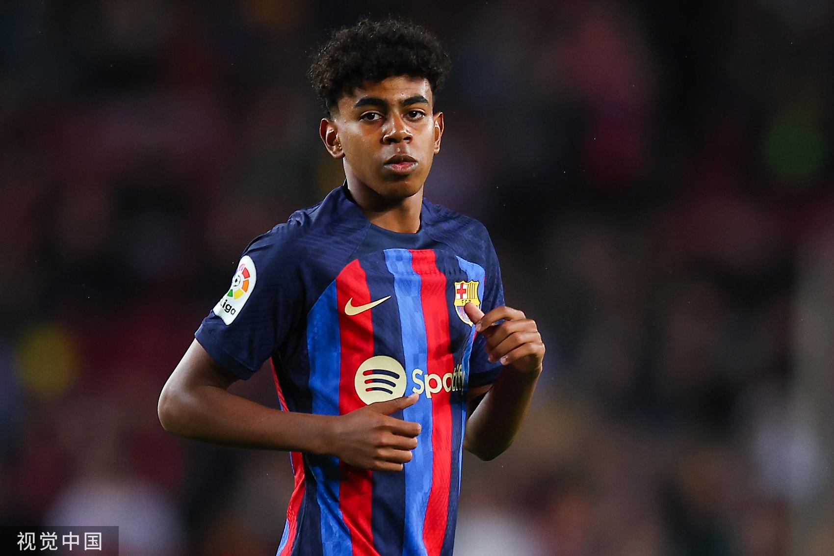 欧文突破造成杀伤球成功，全场尖叫