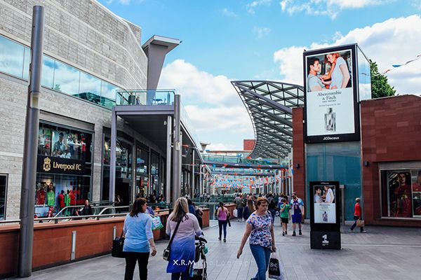 4大科技赋能足球，助力小球员身心脑体全面发展（四大科技加持足球，促小球员身心脑体全面成长）