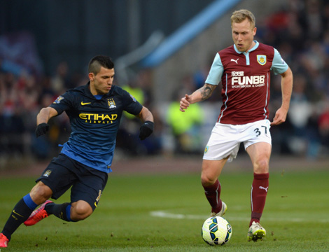 珀斯主帅：塔加特将伤缺一周，库查尔斯基将伤缺两到三周（珀斯主帅称：塔加特休战一周，库查尔斯基伤停两至三周）