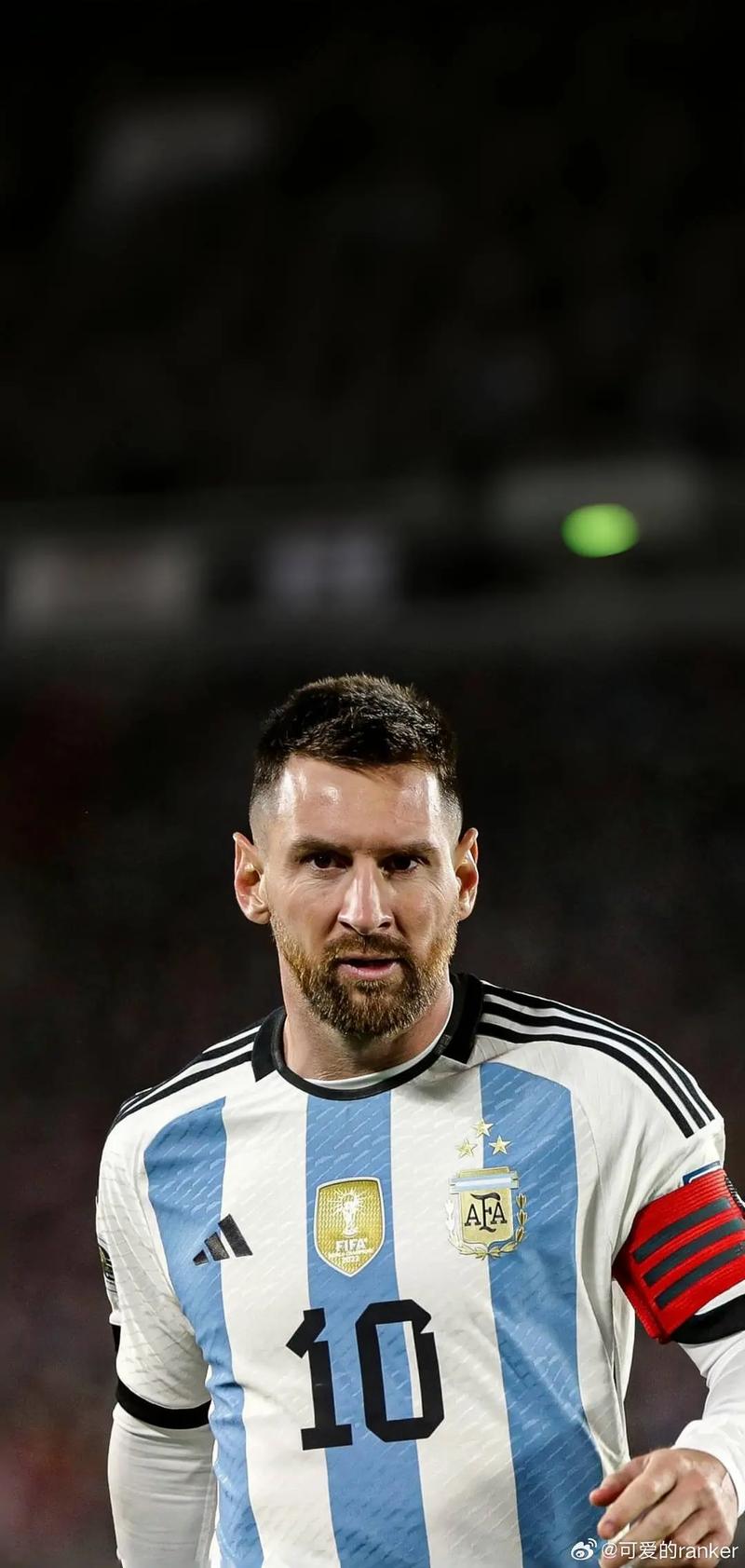 福克斯：哈珀和卡斯尔非常无私，我们还有更大的目标要去实现